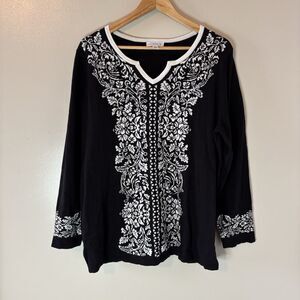 Susan Graver Sweater Black White Leaves Long Sleeve Pullover Sz XL